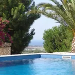 Vista Mare, Piscina E Parco Giochi Вилла *
