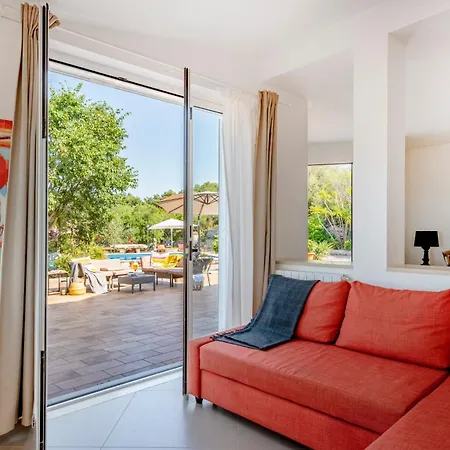 Villa Vista Mare, Piscina E Parco Giochi *
