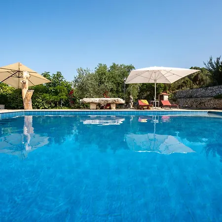 Villa Vista Mare, Piscina E Parco Giochi